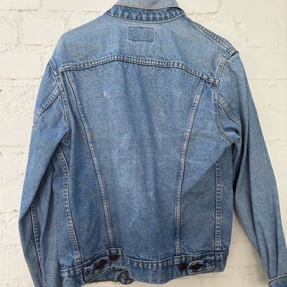 Vintage Levi's Light Blue Denim Jacket - Picture 4 of 5